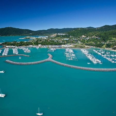 Airlie Sun & Sand Accommodation #2 埃尔利海滩 外观 照片