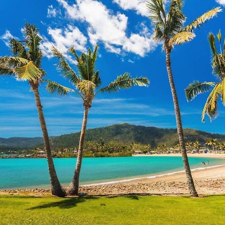 Airlie Sun & Sand Accommodation #2 埃尔利海滩 外观 照片