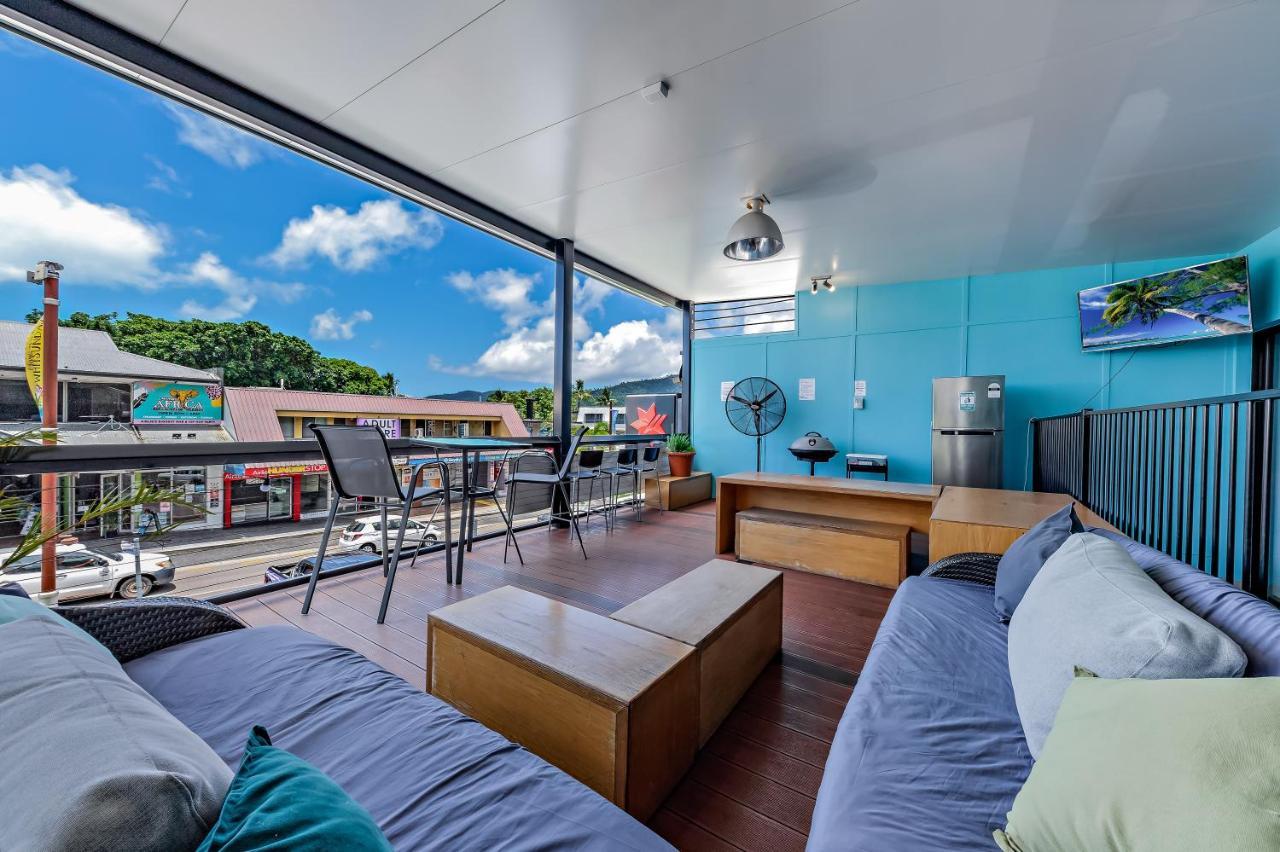 Airlie Sun & Sand Accommodation #2 埃尔利海滩 外观 照片