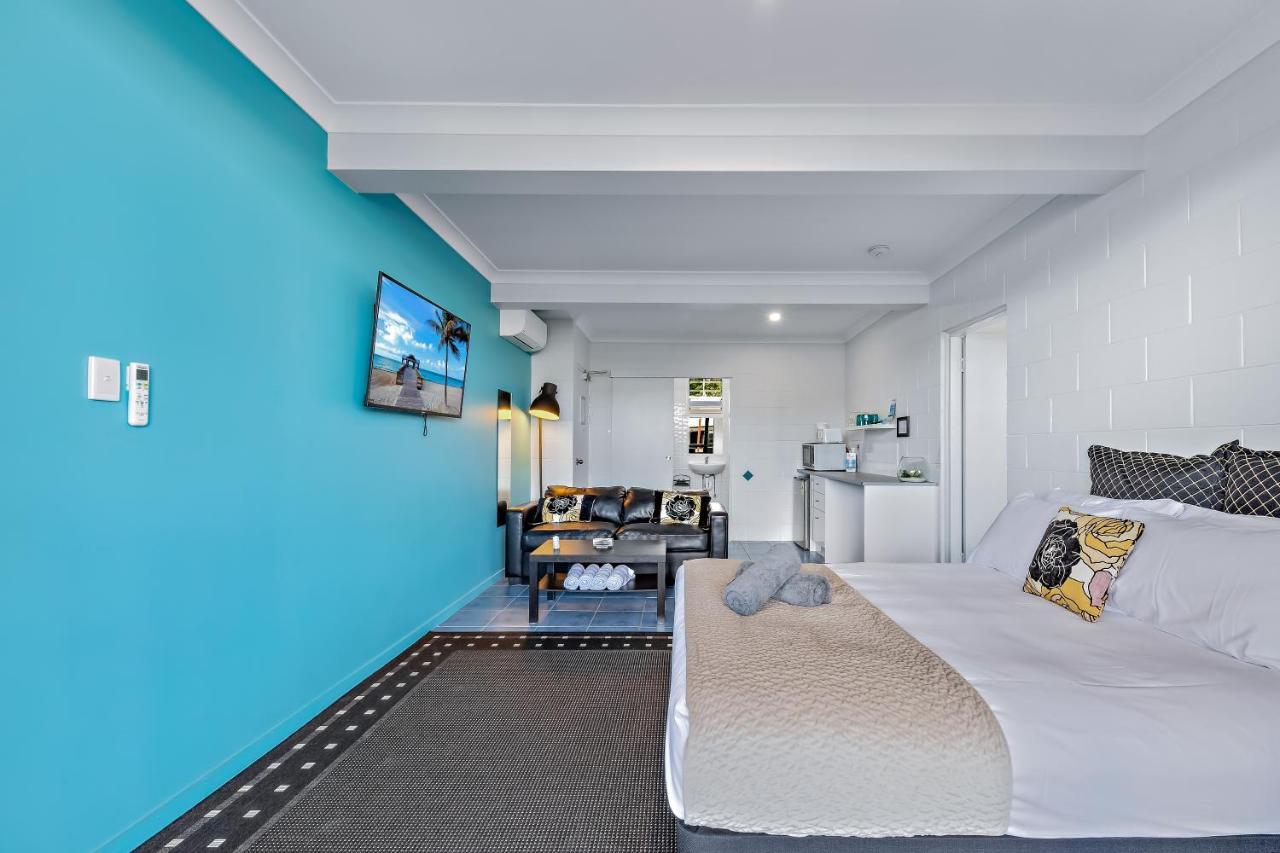 Airlie Sun & Sand Accommodation #2 埃尔利海滩 外观 照片